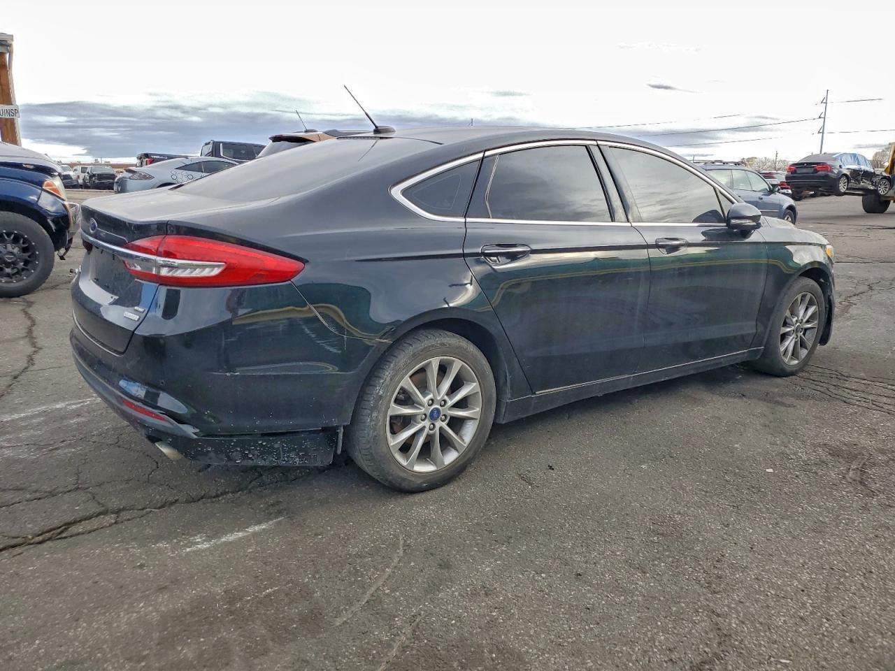 2017 FORD FUSION