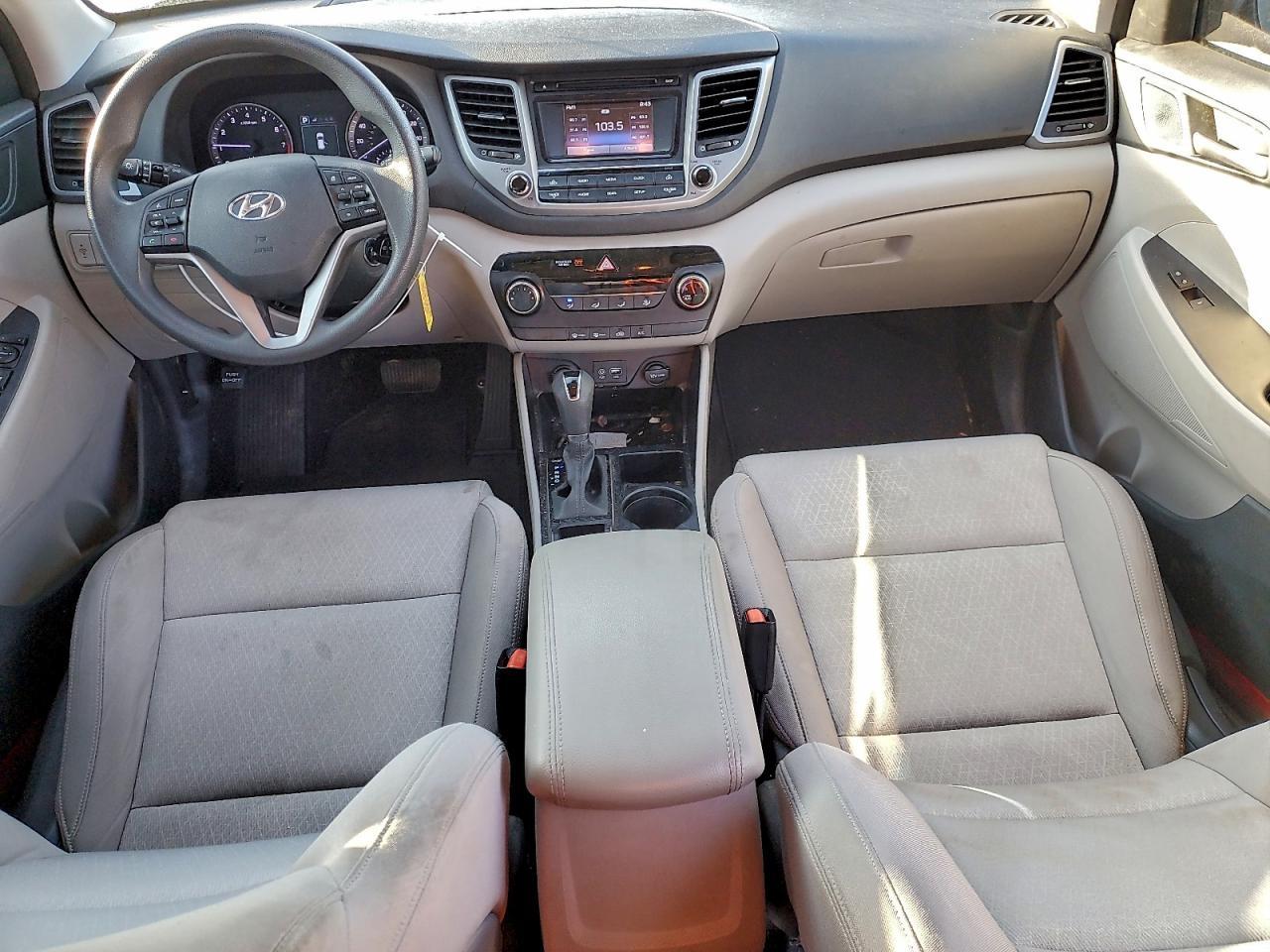 2016 HYUNDAI TUCSON