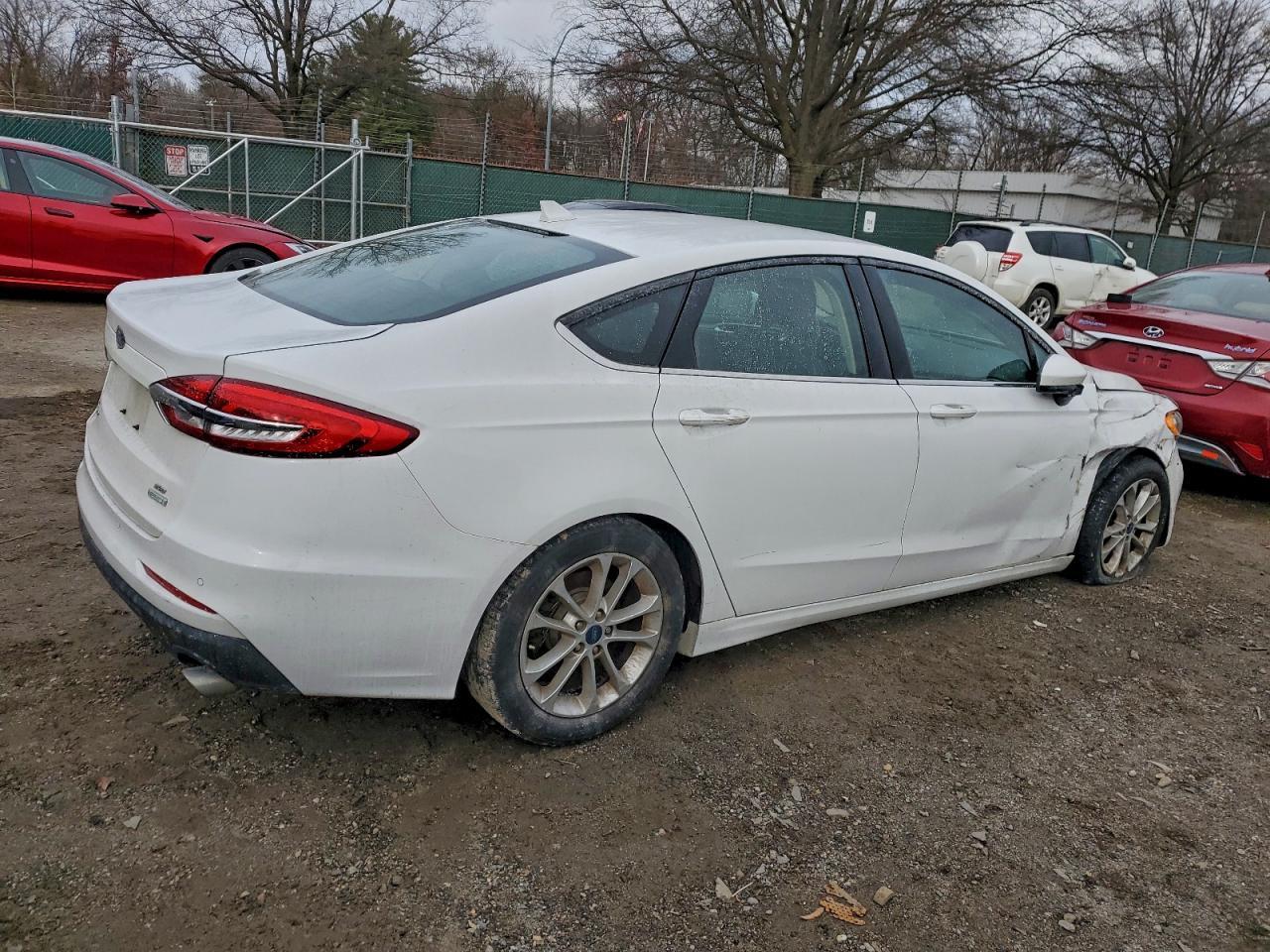 2019 FORD FUSION