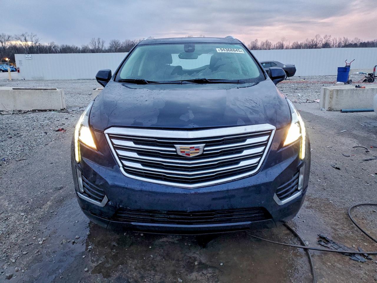 2017 CADILLAC XT5