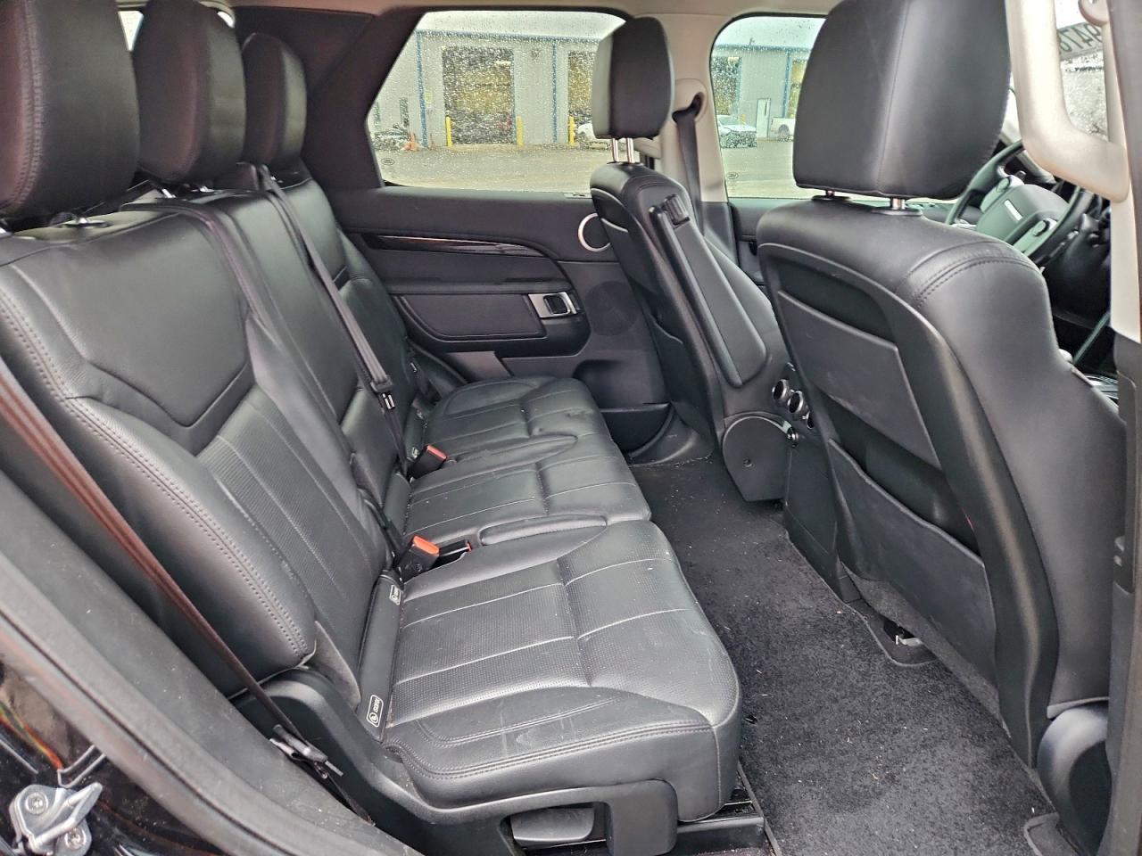 2019 LAND ROVER Discovery