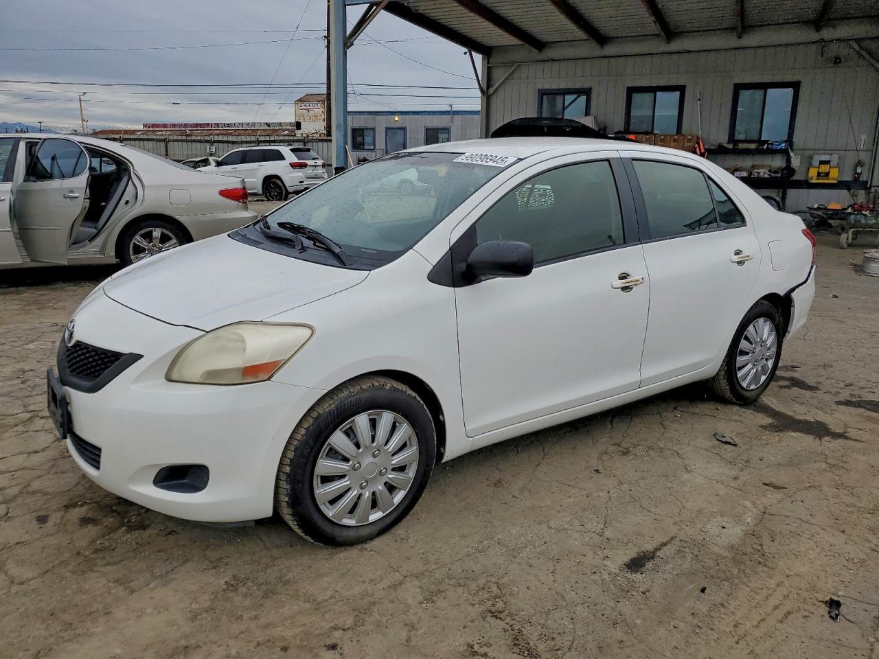 2012 TOYOTA YARIS