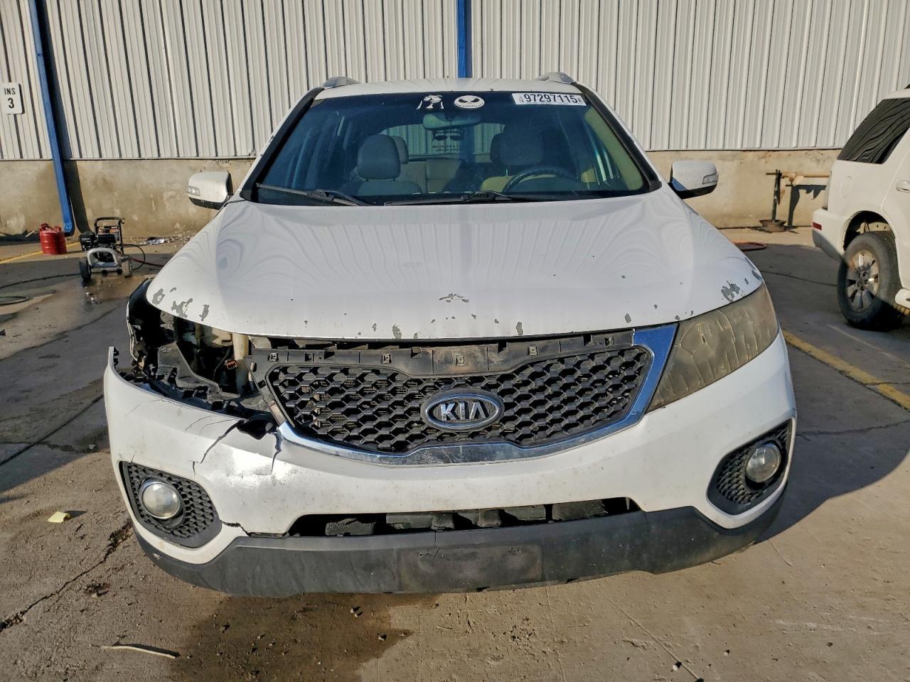 2011 KIA SORENTO
