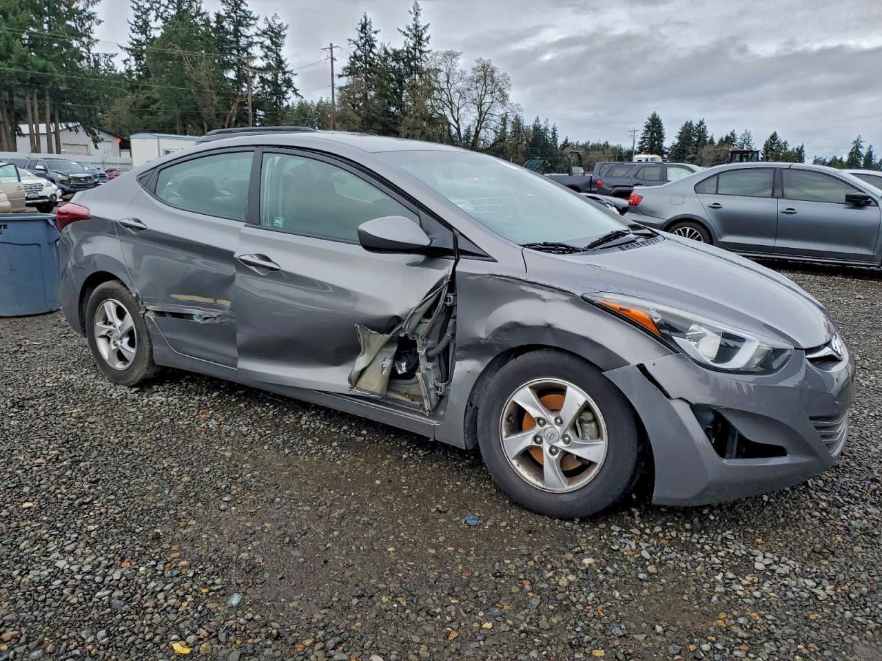 2014 HYUNDAI ELANTRA