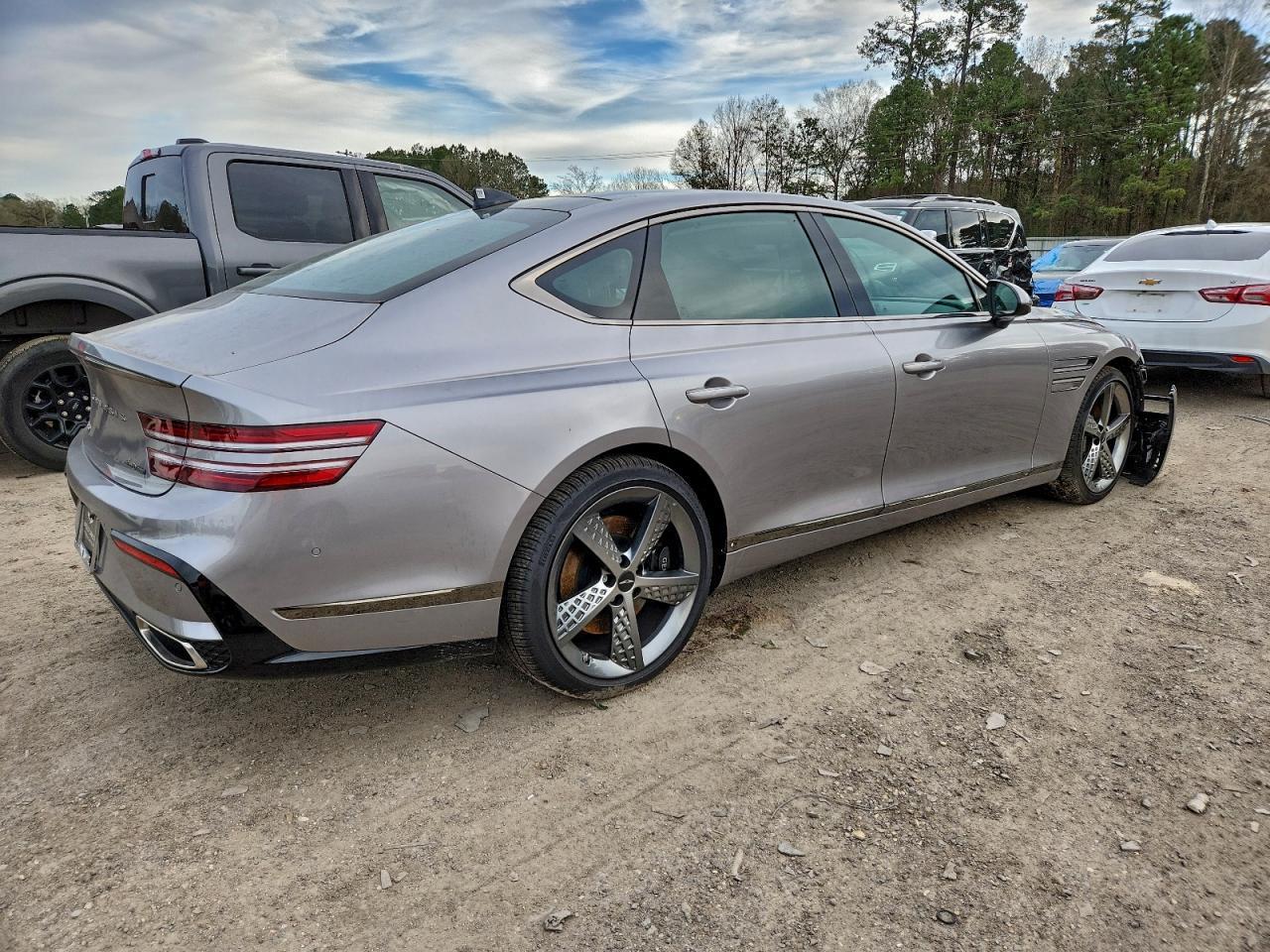 2025 GENESIS G80