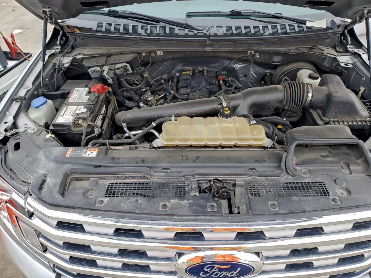 2021 FORD Expedition