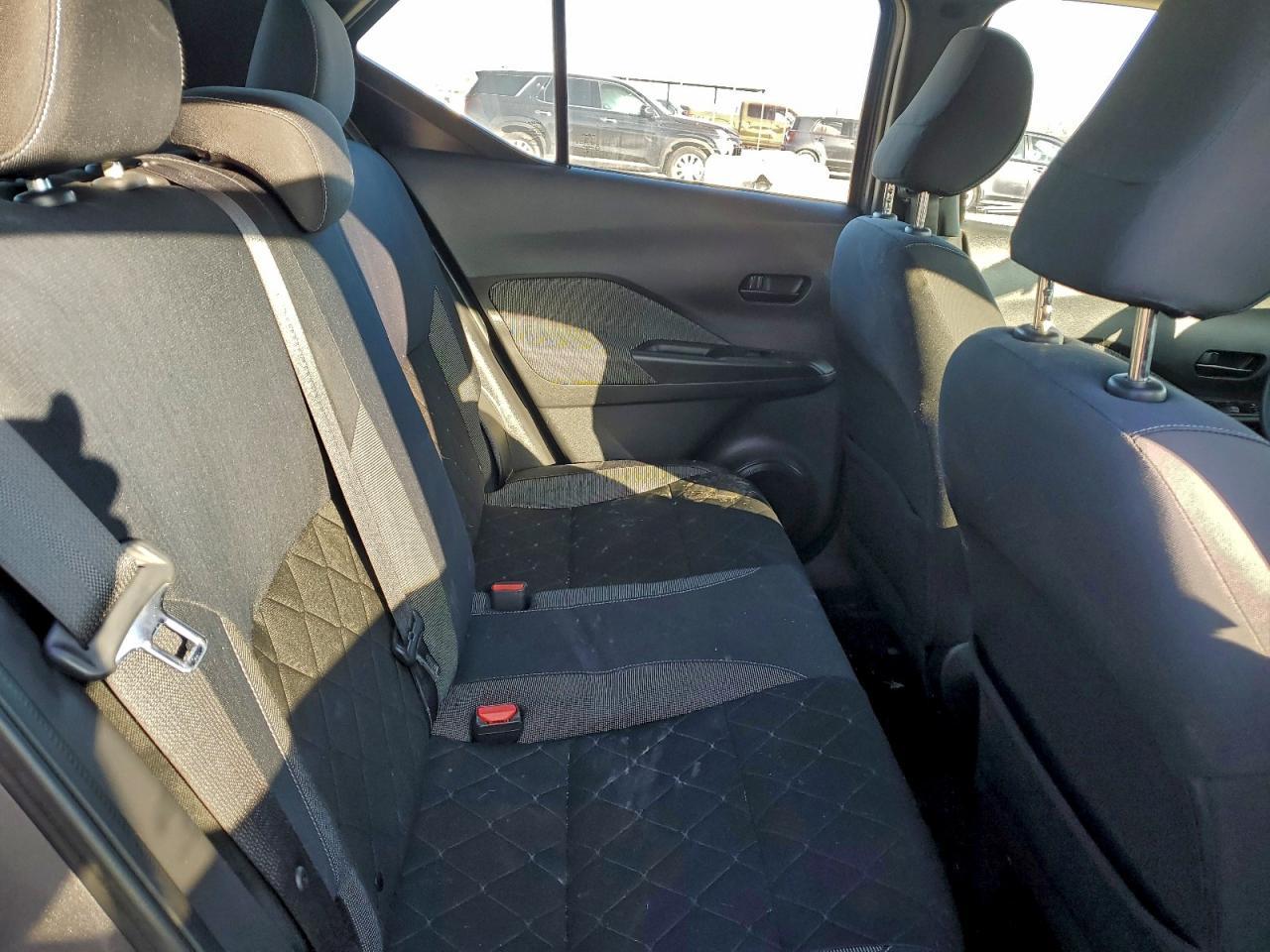 2019 NISSAN KICKS