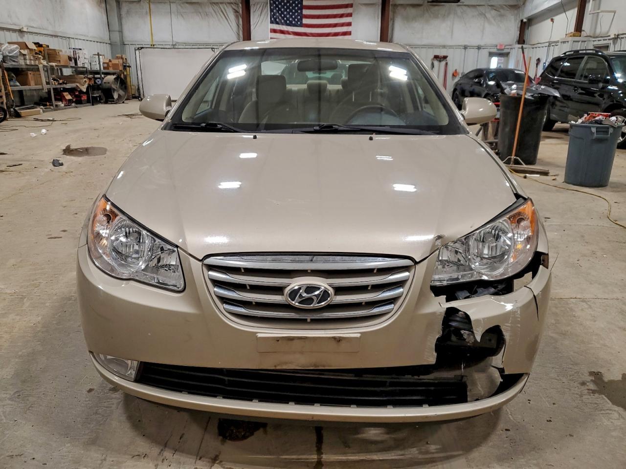 2010 HYUNDAI ELANTRA