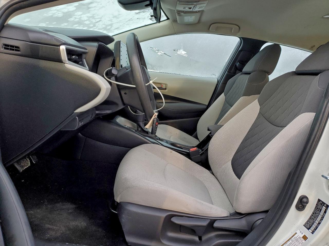 2022 TOYOTA COROLLA