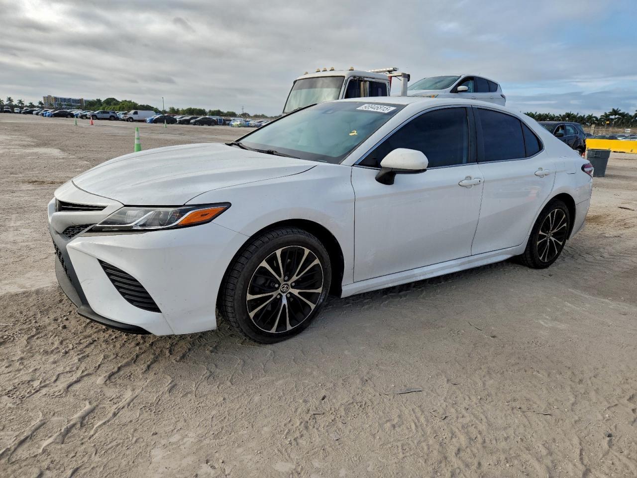 2020 TOYOTA CAMRY