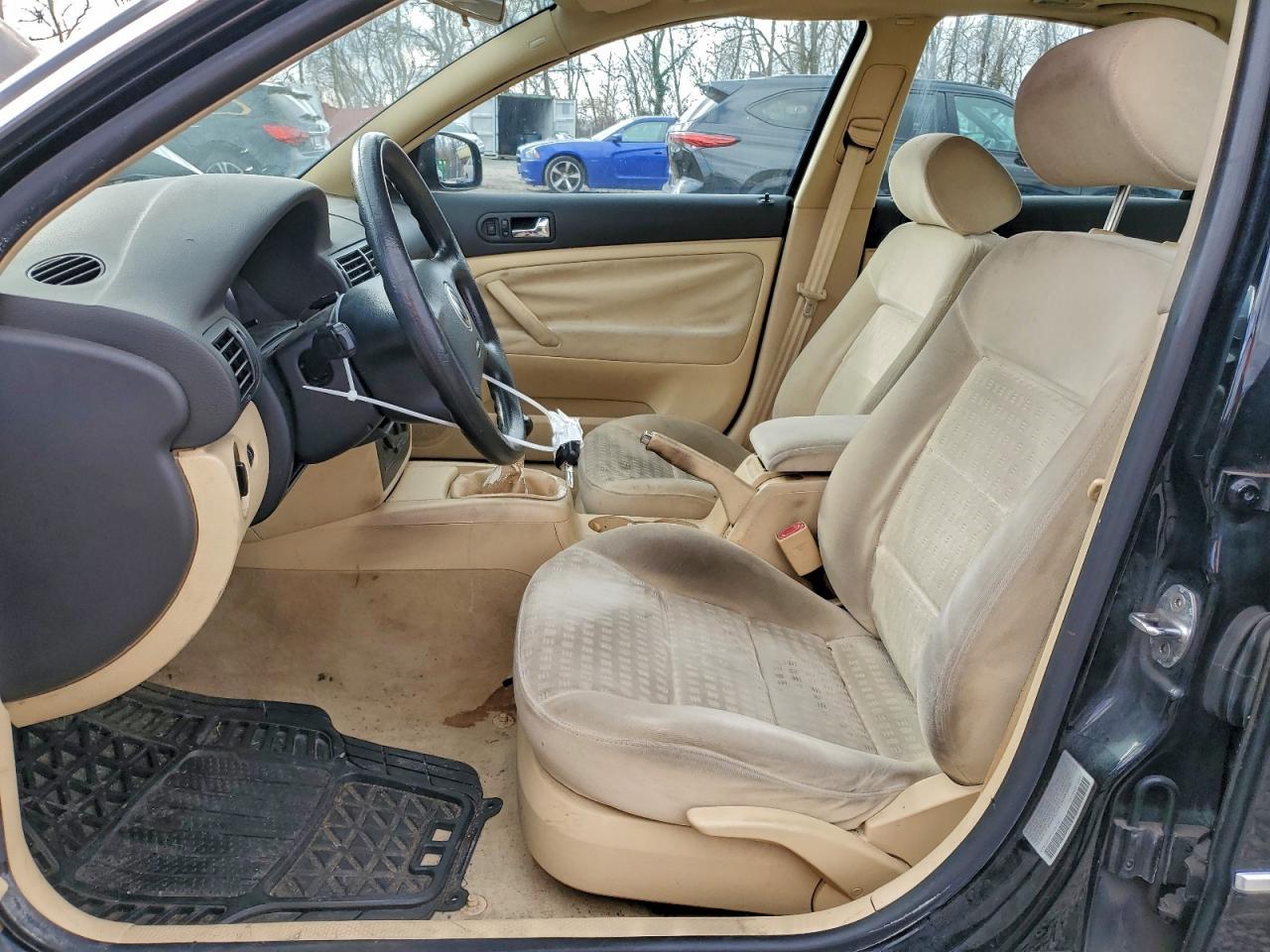 2001 VOLKSWAGEN Passat