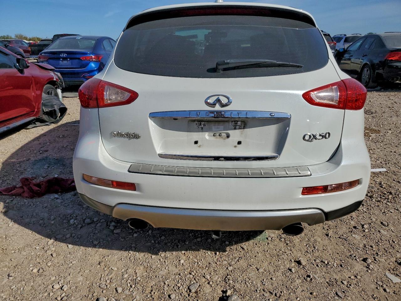 2016 INFINITI QX50