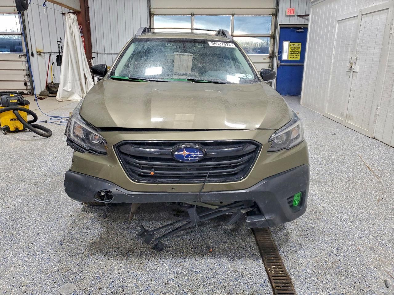 2021 SUBARU Outback
