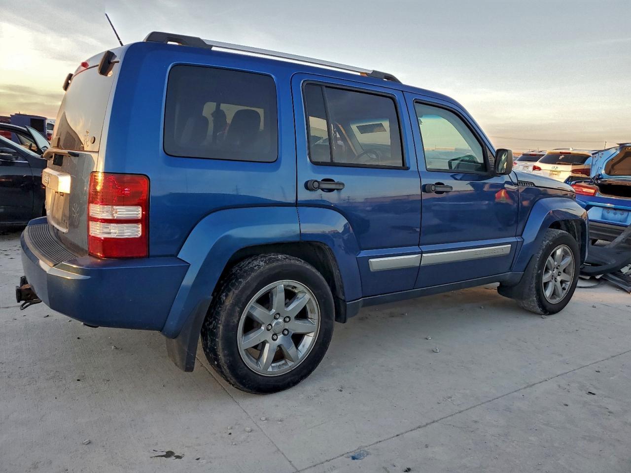 2010 JEEP Liberty