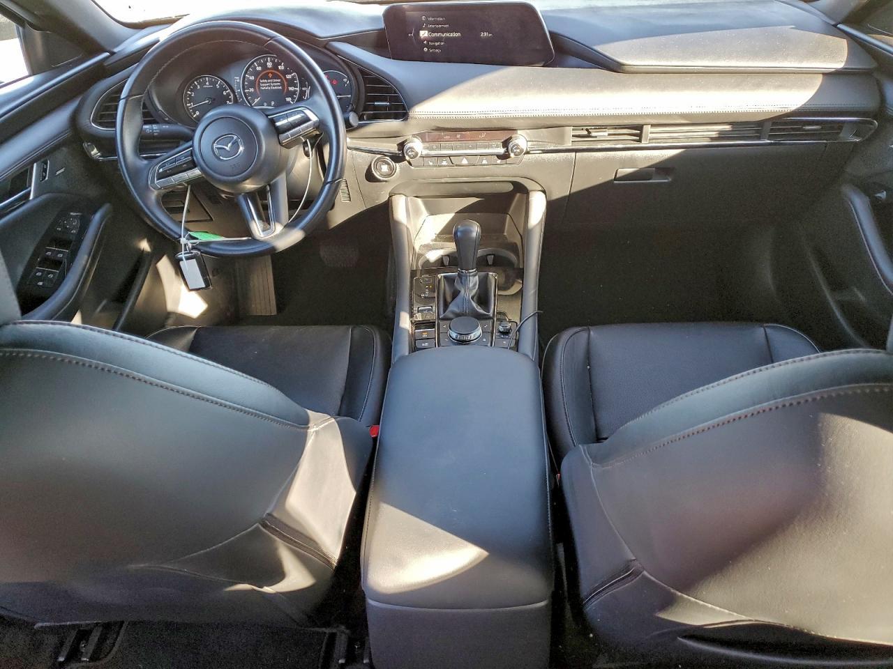 2021 MAZDA 3