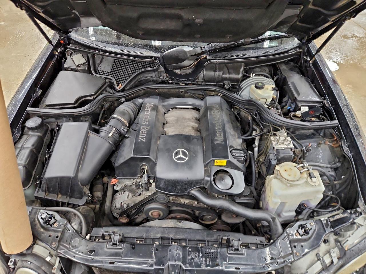 2001 MERCEDES-BENZ E-Class