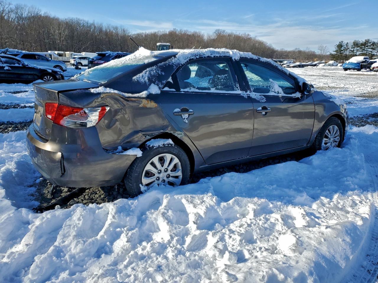 2010 KIA FORTE