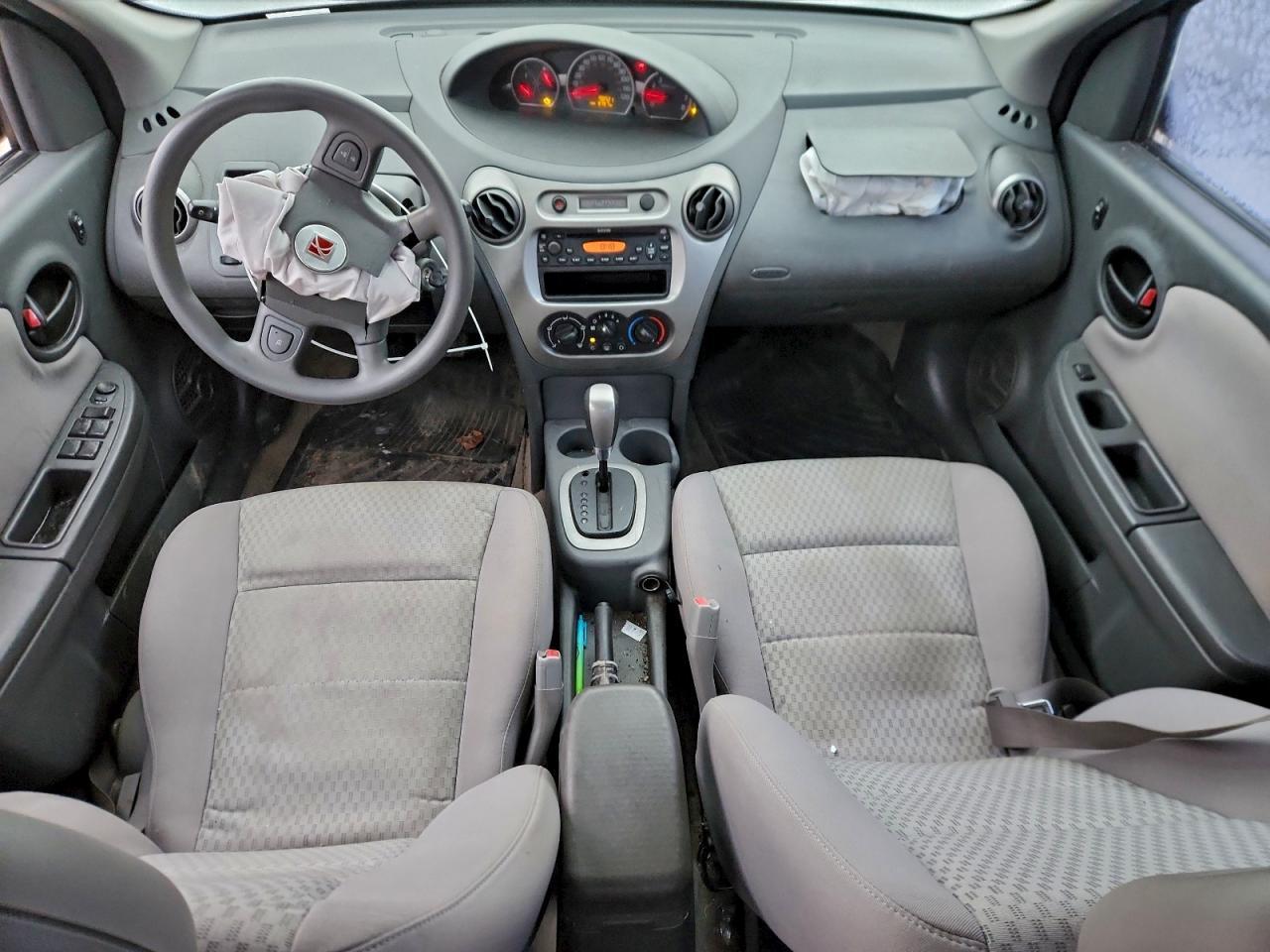 2005 SATURN Ion