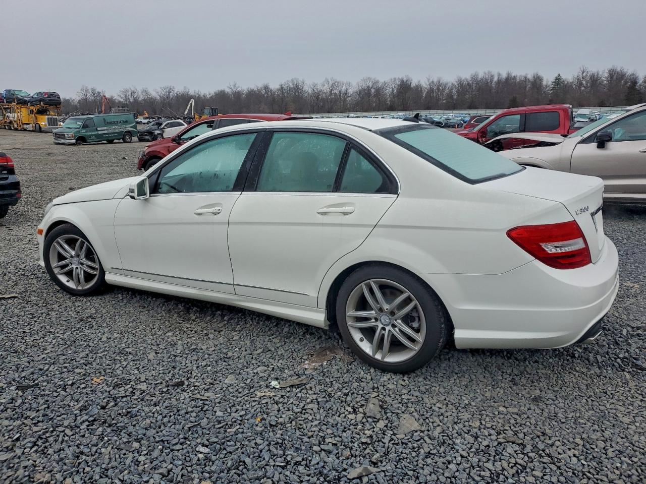 2012 MERCEDES-BENZ C-CLASS