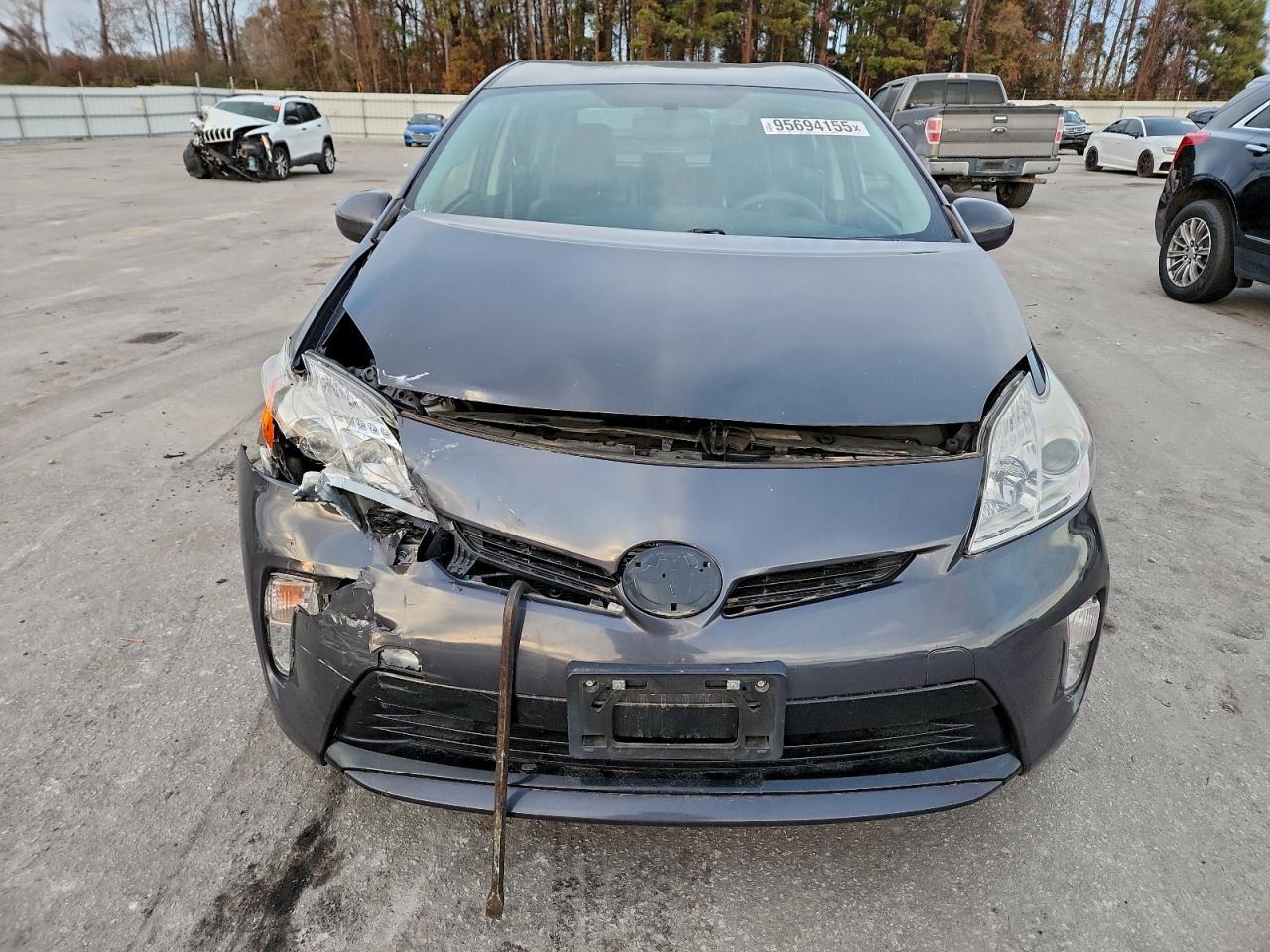 2015 TOYOTA PRIUS