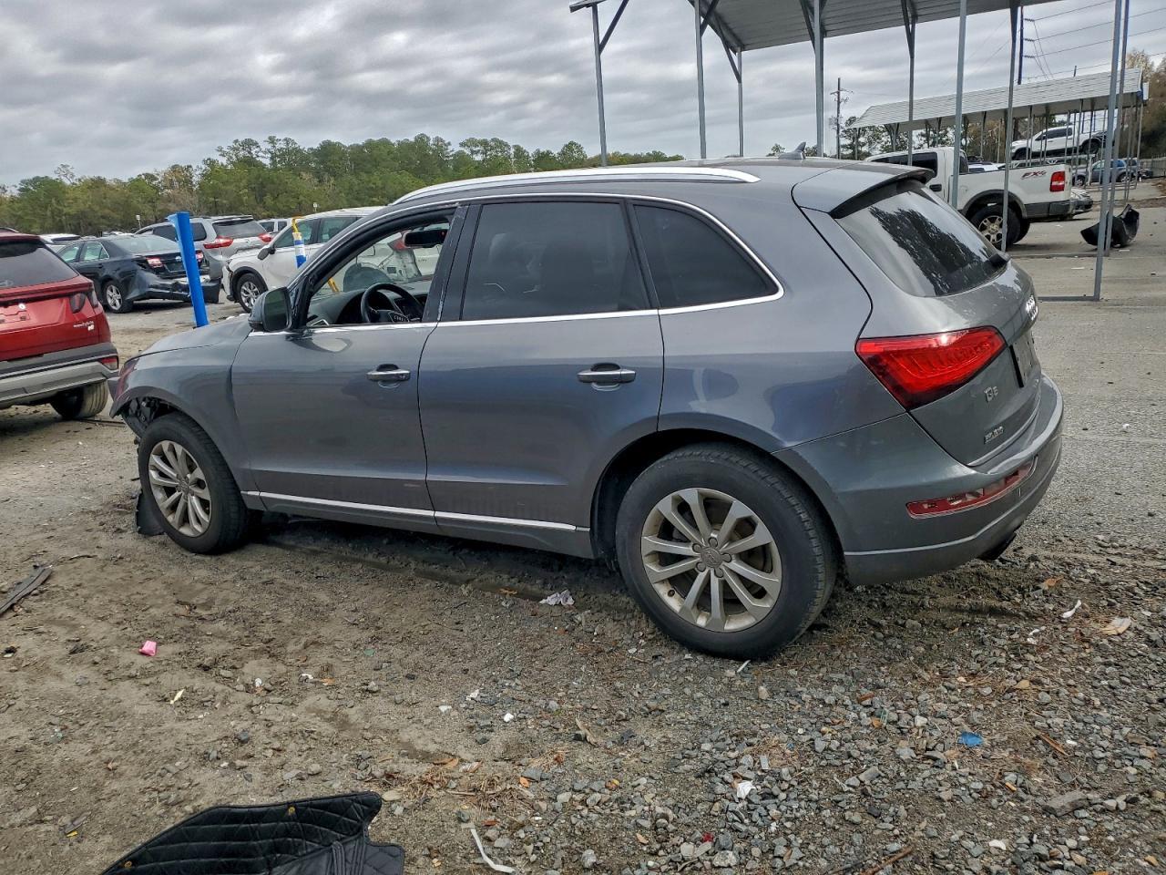 2015 AUDI Q5