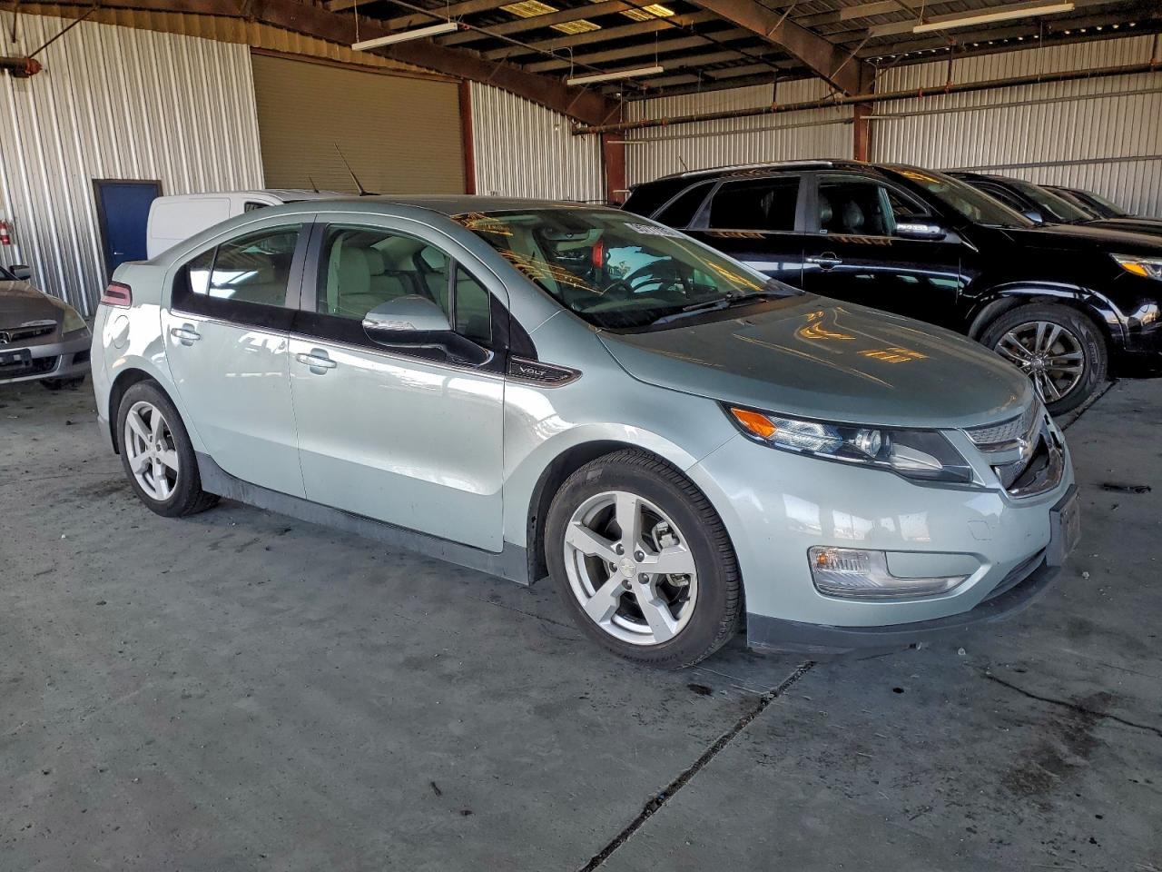 2013 CHEVROLET VOLT