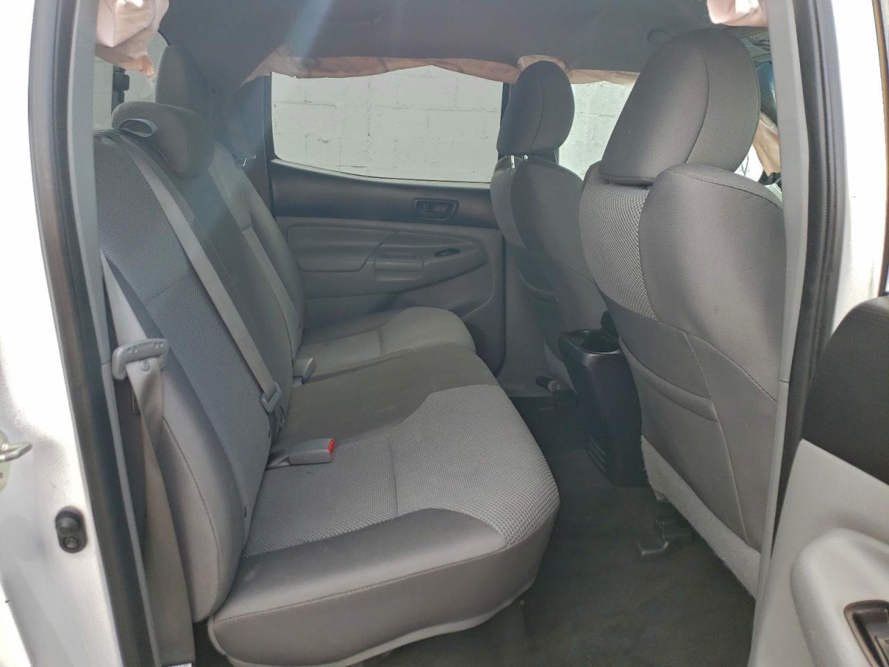 2015 TOYOTA TACOMA