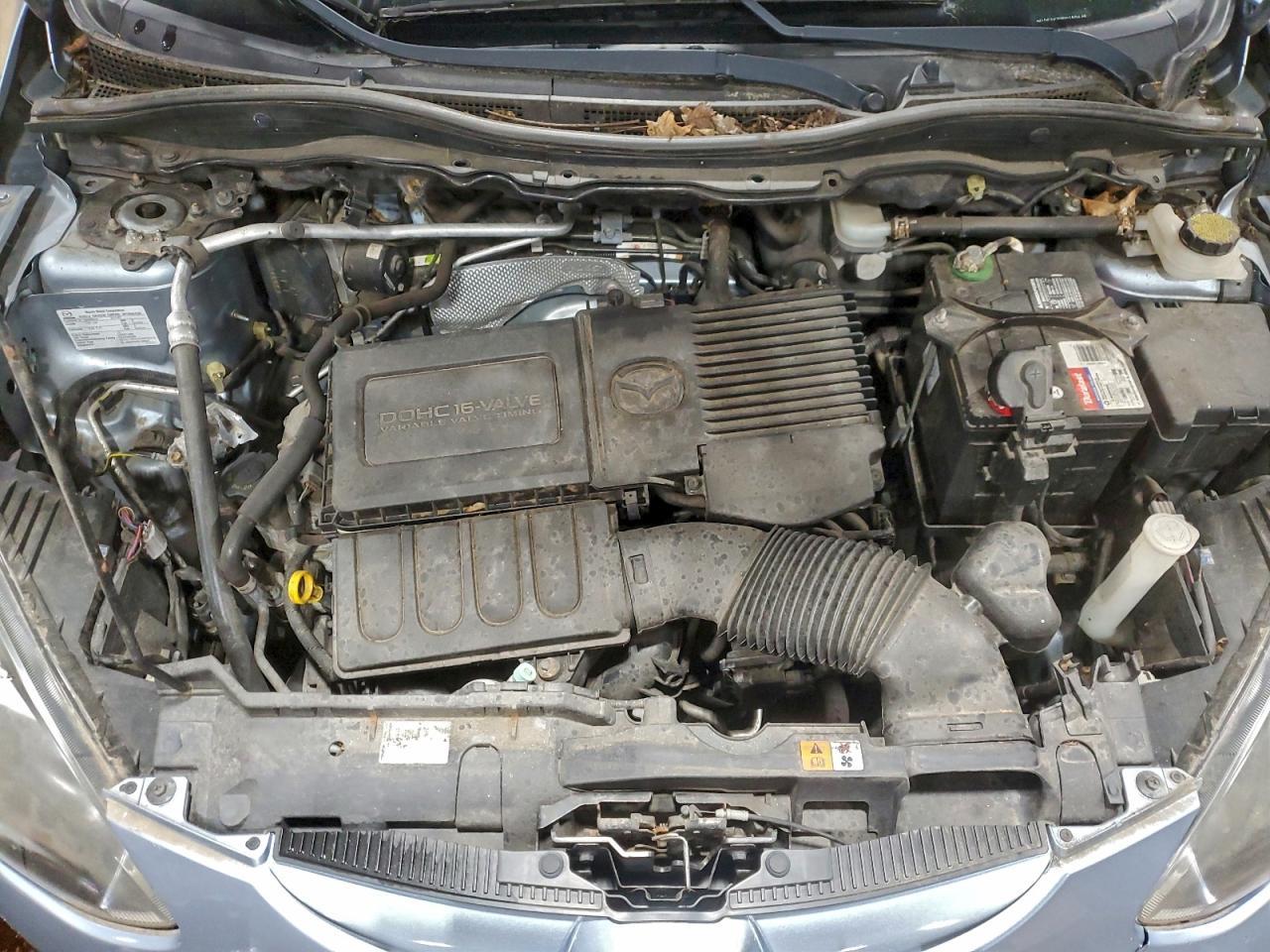2013 MAZDA 2