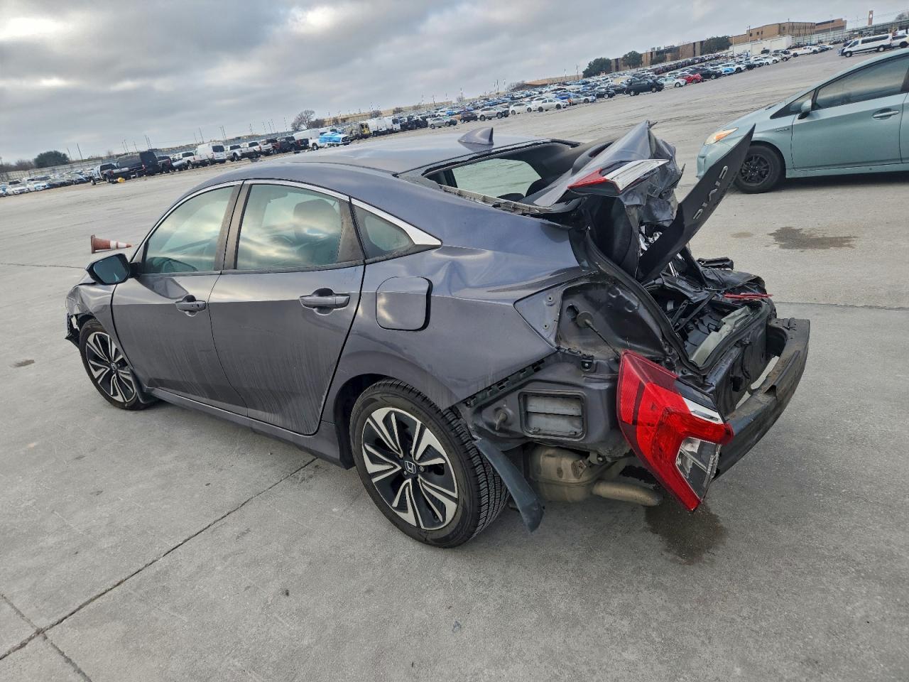 2016 HONDA CIVIC