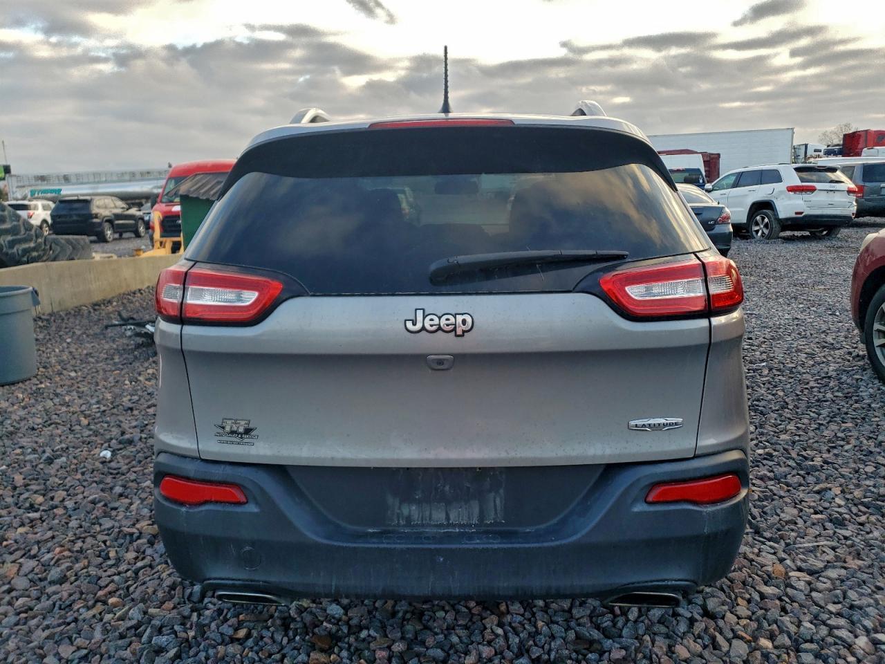 2015 JEEP CHEROKEE
