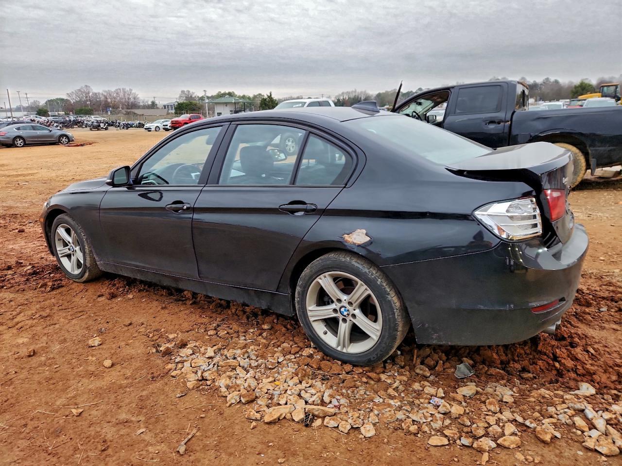2013 BMW 3 SERIES