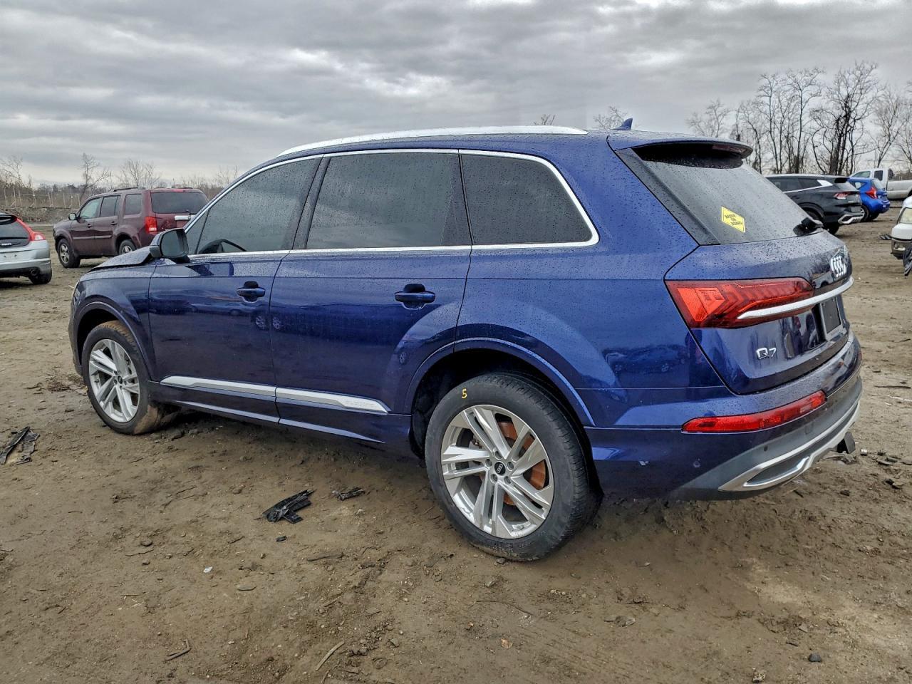 2022 AUDI Q7