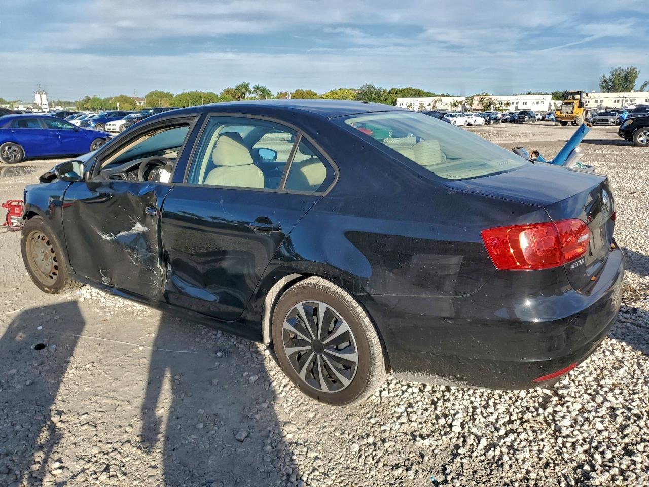 2011 VOLKSWAGEN JETTA