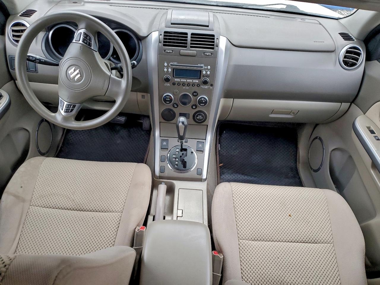 2011 SUZUKI Grand Vitara