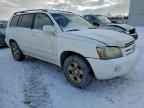 2004 TOYOTA HIGHLANDER