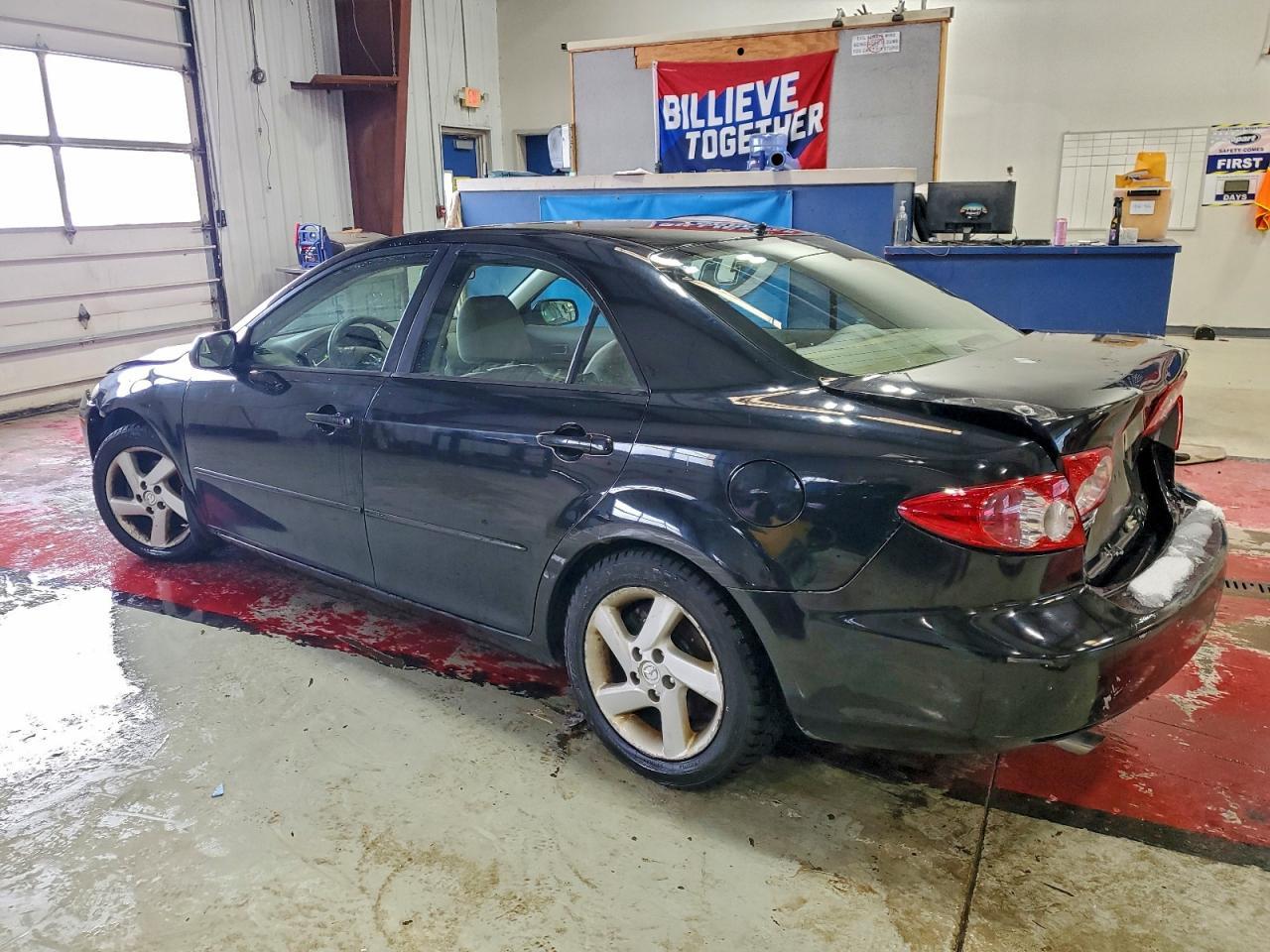 2004 MAZDA 6