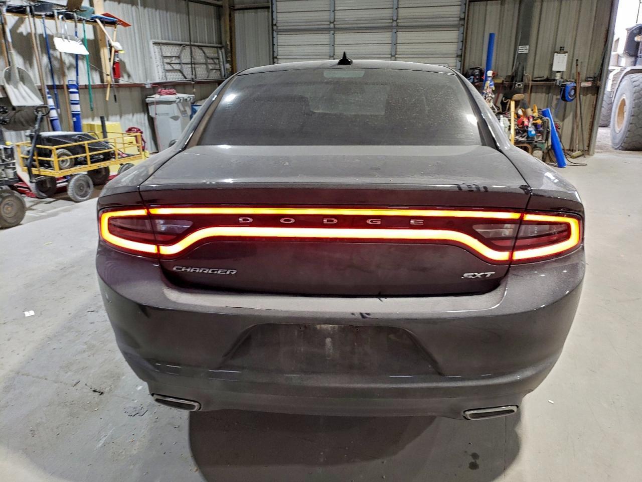 2016 DODGE CHARGER