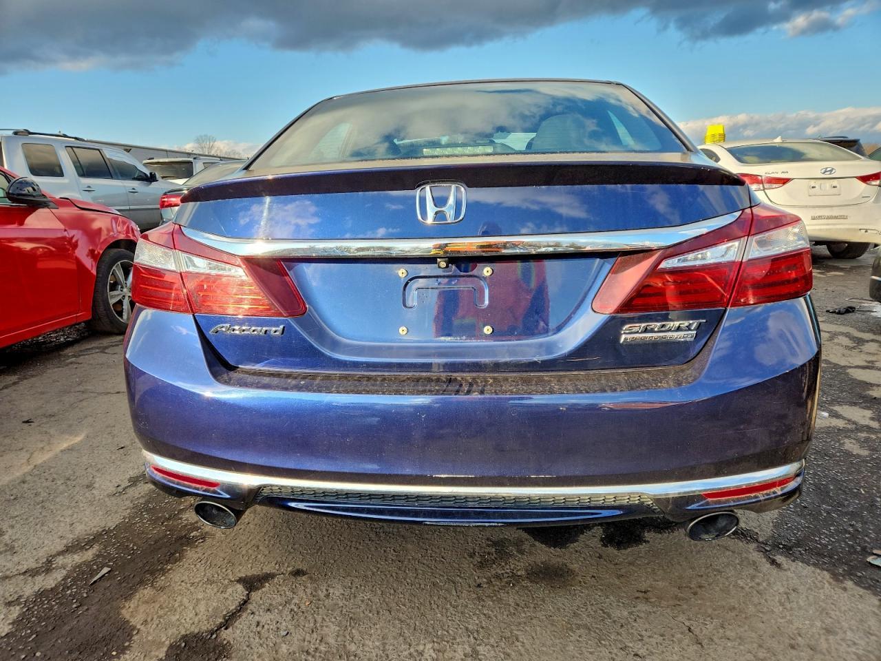 2017 HONDA ACCORD