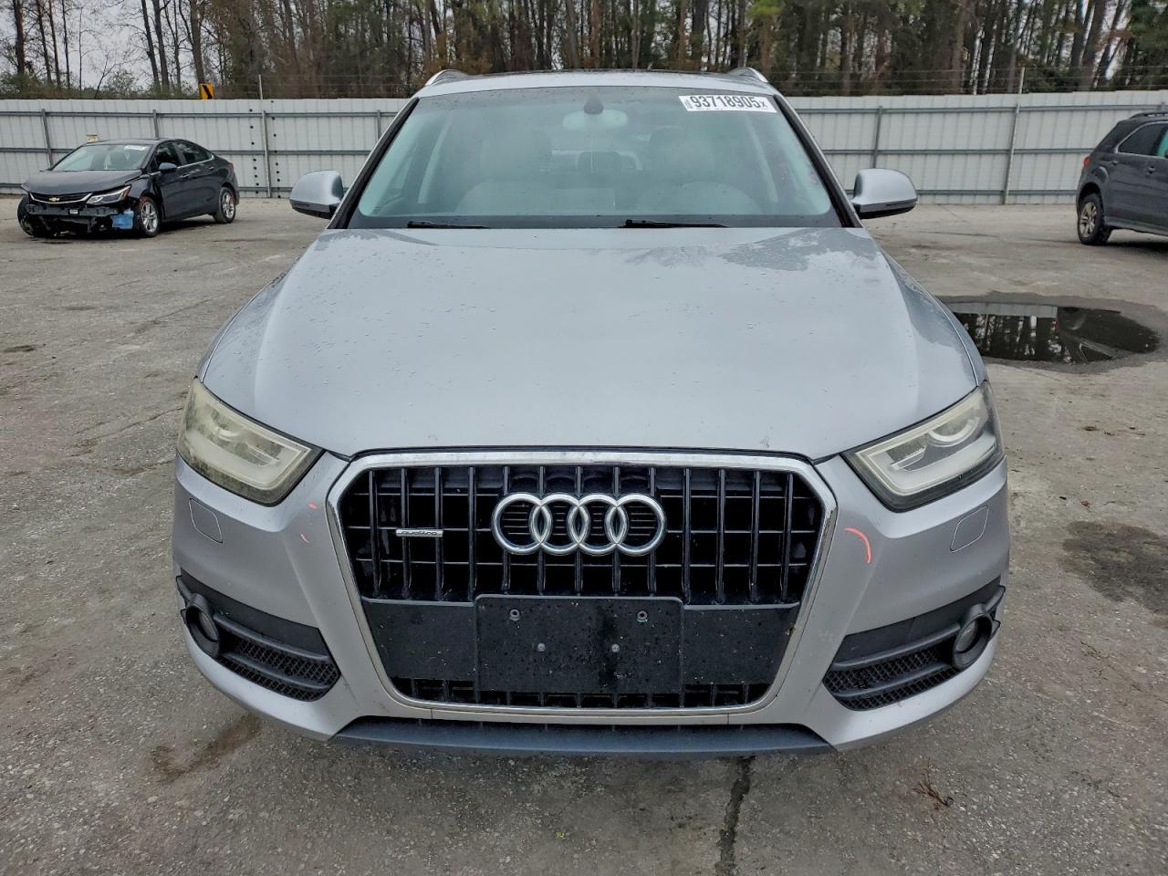 2015 AUDI Q3