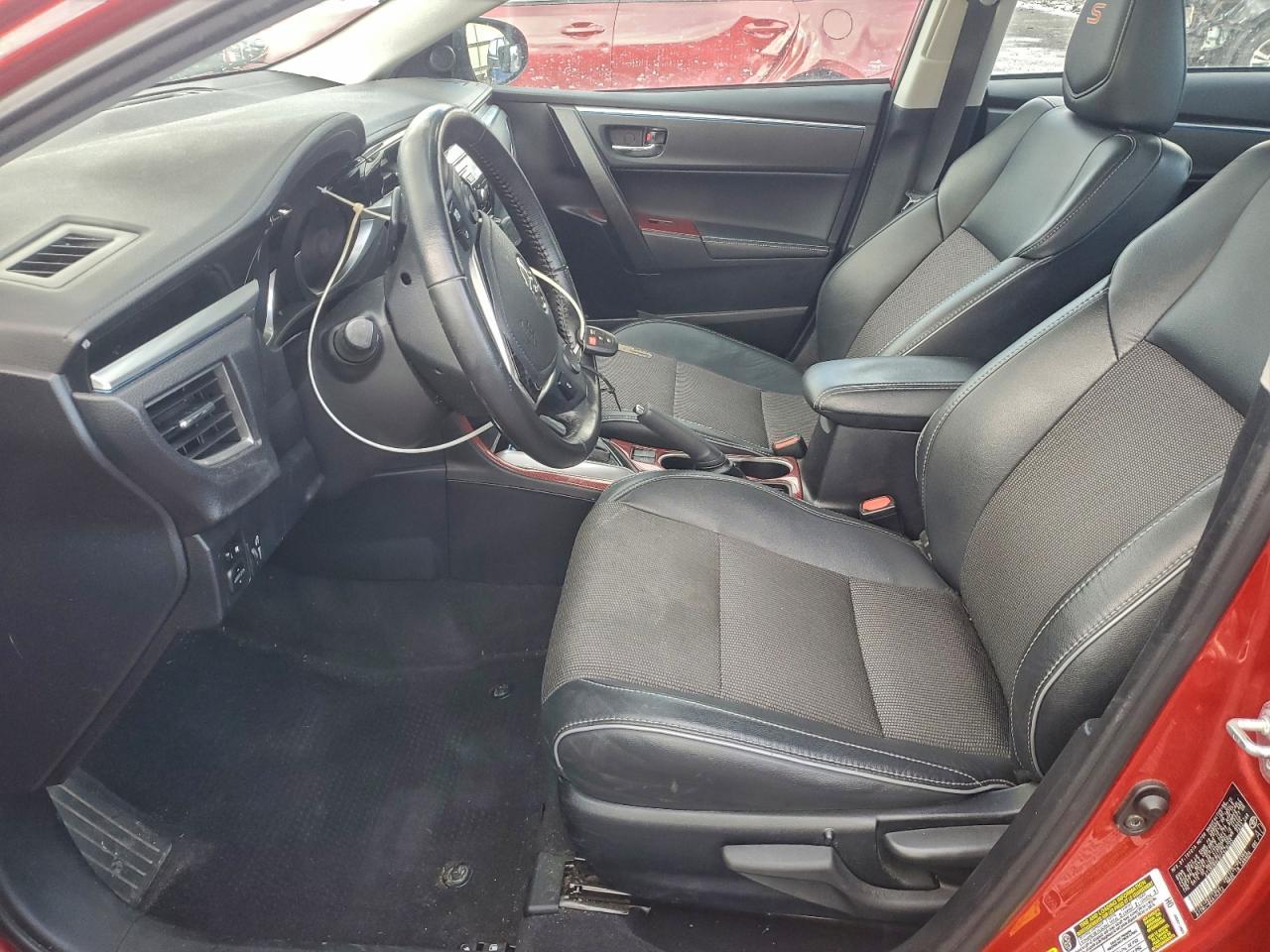 2015 TOYOTA COROLLA