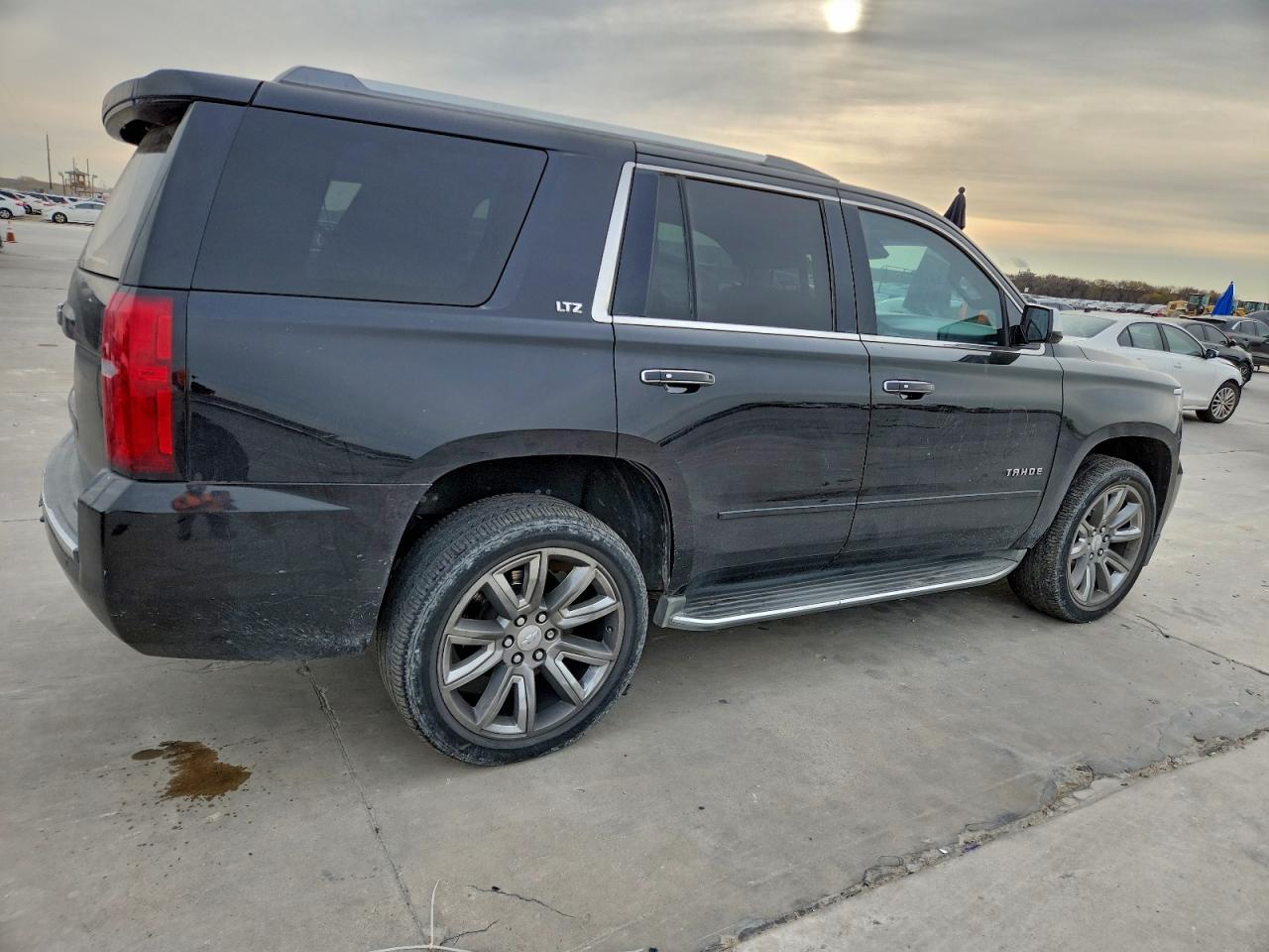 2015 CHEVROLET Tahoe
