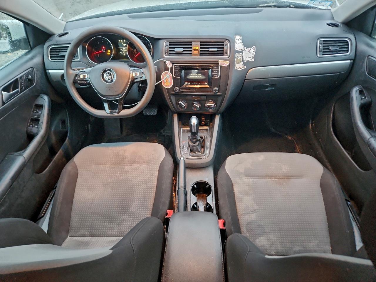 2017 VOLKSWAGEN JETTA