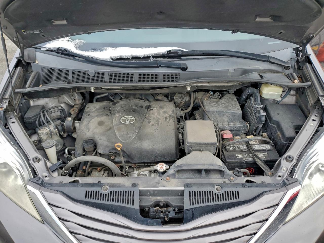 2017 TOYOTA SIENNA