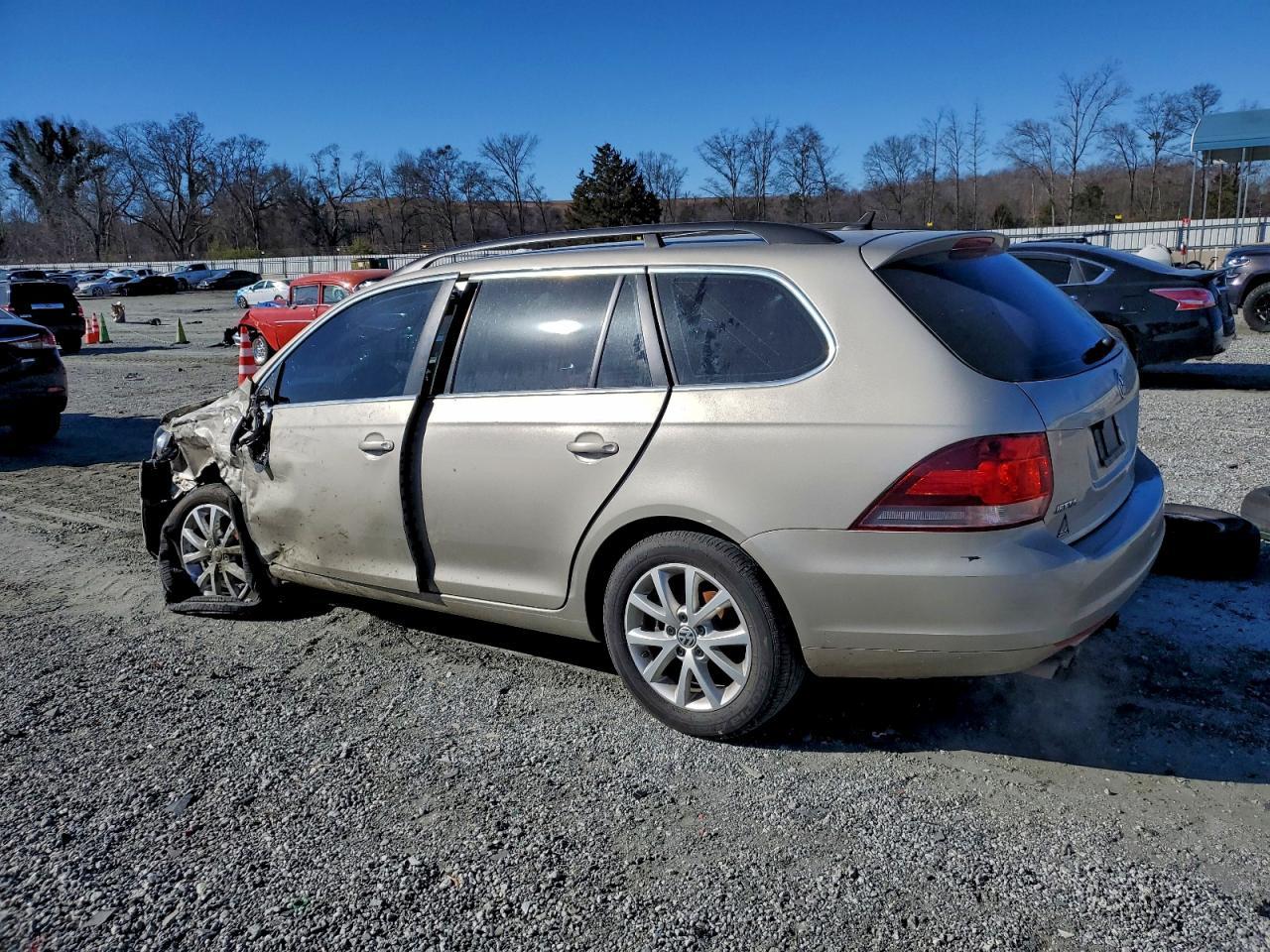 2013 VOLKSWAGEN JETTA
