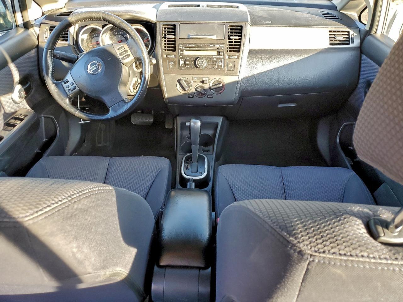 2009 NISSAN VERSA