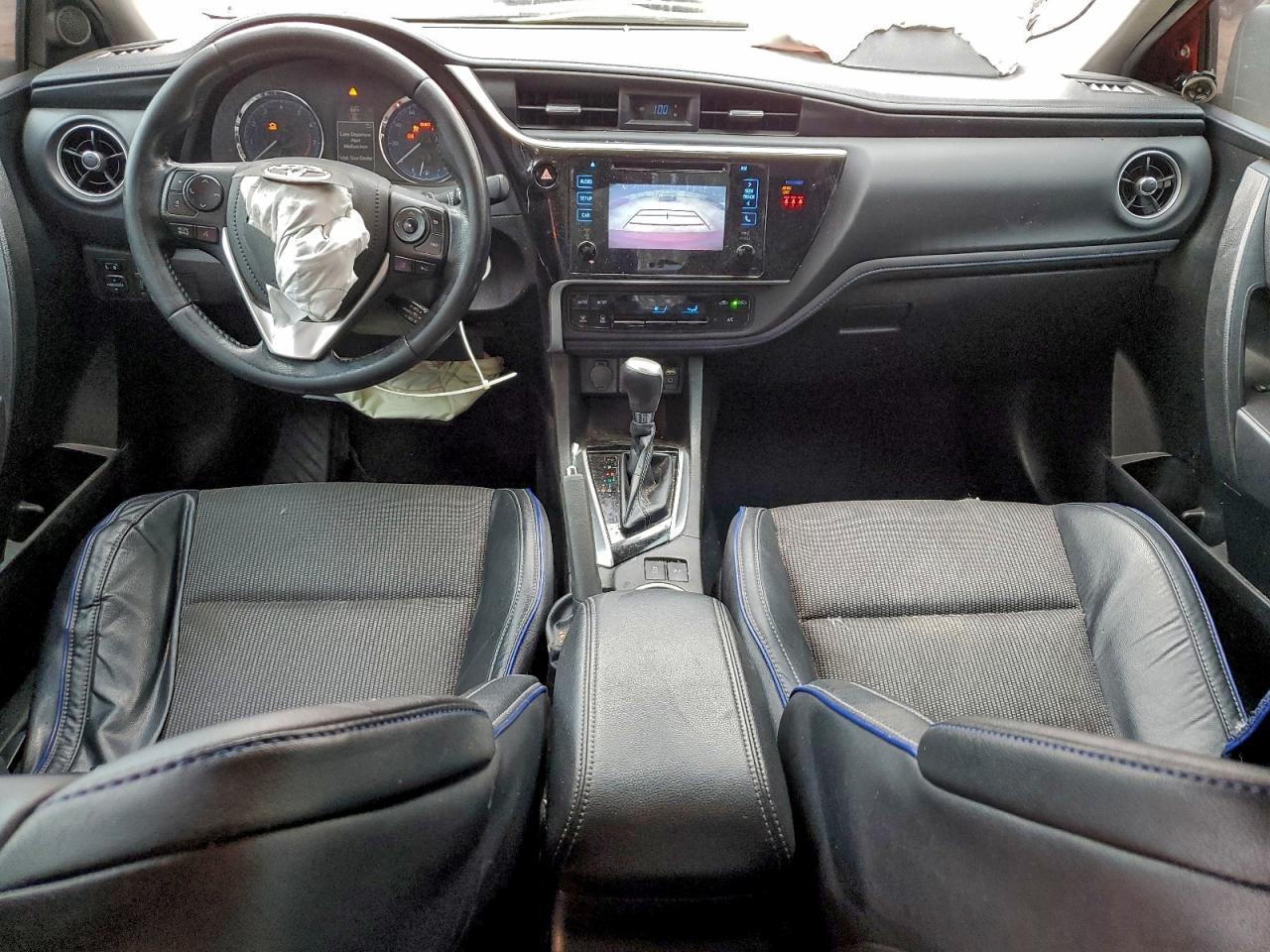 2019 TOYOTA COROLLA