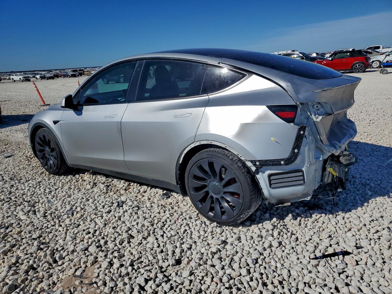 2020 TESLA MODEL Y