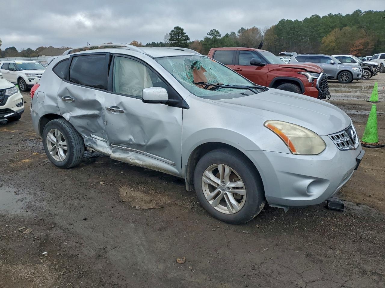 2013 NISSAN ROGUE