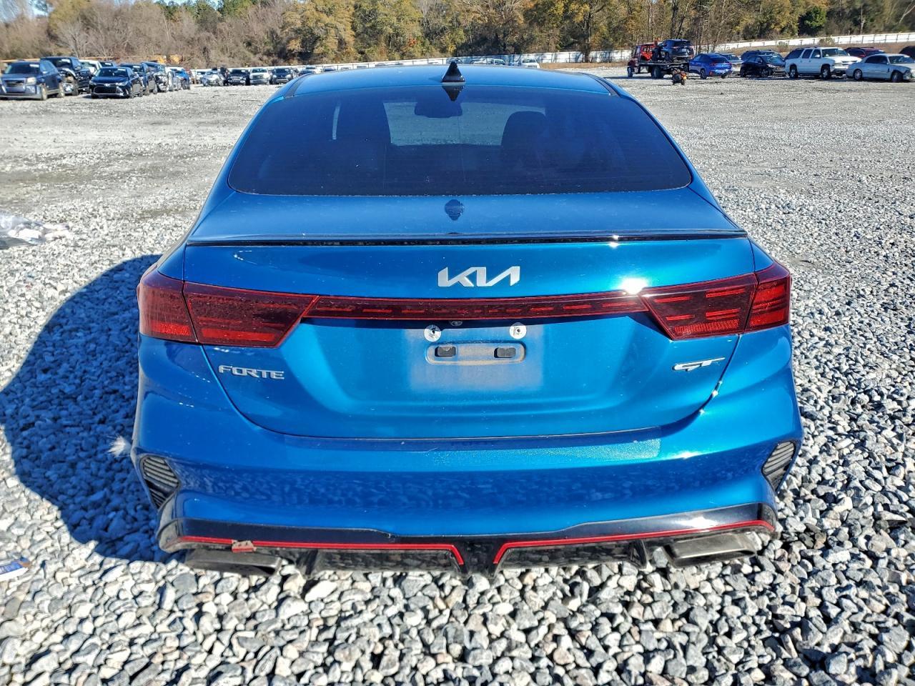 2023 KIA FORTE