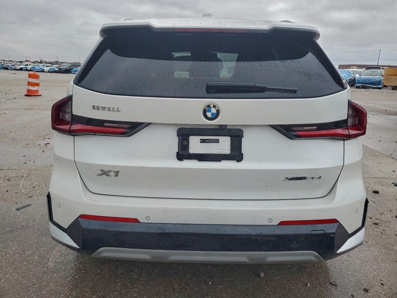 2024 BMW X1